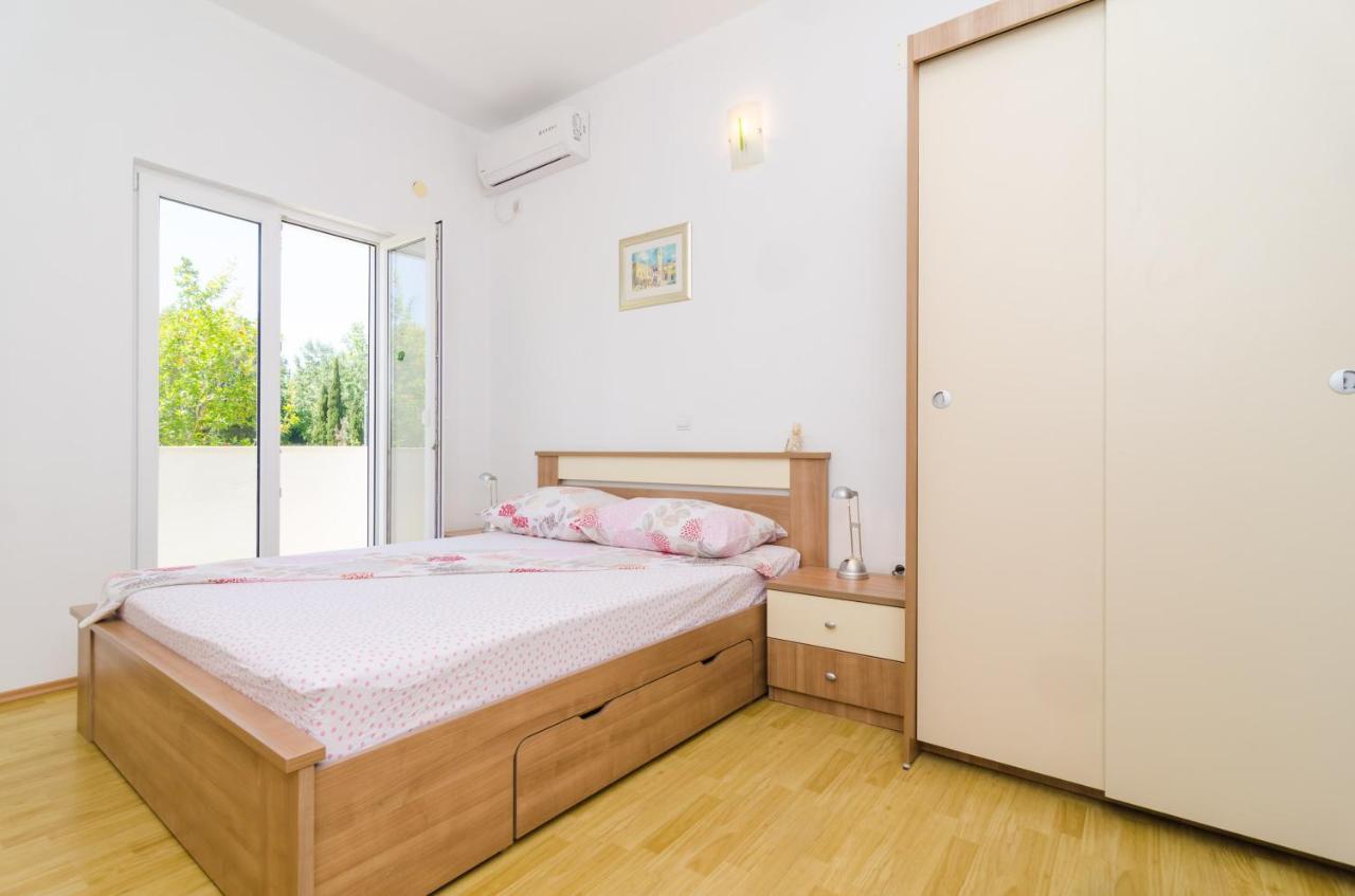 Rooms & Apartments Barisic Mlini Oda fotoğraf